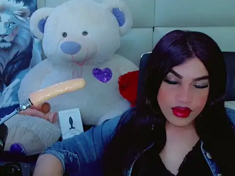 Snapshot of NharaBigCock chatting on November 10, 2025, 7:24 pm NharaBigCock online show from November 10, 2025, 7:24 pm