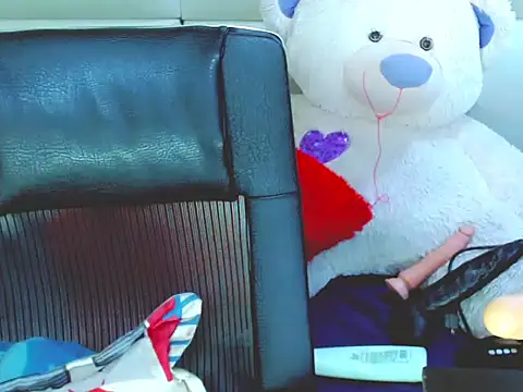 Snapshot of NharaBigCock chatting on December 2, 2025, 3:51 pm NharaBigCock online show from December 2, 2025, 3:51 pm