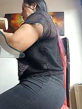 Snapshot of misshot_02 chatting on November 13, 2025, 4:28 pm misshot 02 online show from November 13, 2025, 4:28 pm