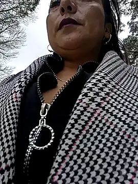 Snapshot of misshot_02 chatting on November 20, 2025, 5:45 pm misshot 02 online show from November 20, 2025, 5:45 pm