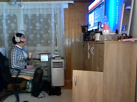 Snapshot of AgnesCross39 chatting on November 5, 2025, 1:38 am AgnesCross39 online show from November 5, 2025, 1:38 am