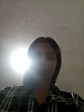 Stephanie1319 online show from November 12, 2025, 6:08 pm