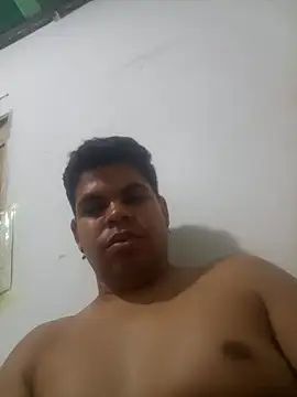 Carlitos24 A online show from November 8, 2025, 4:34 am