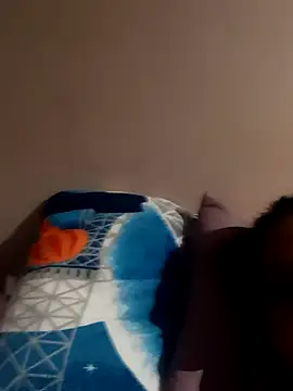 Snapshot of Eva_rouse2 chatting on December 16, 2025, 2:49 am Eva rouse2 online show from December 16, 2025, 2:49 am