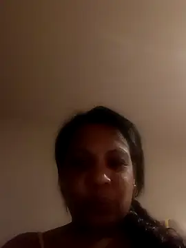 Snapshot of Eva_rouse2 chatting on December 18, 2025, 5:13 am Eva rouse2 online show from December 18, 2025, 5:13 am