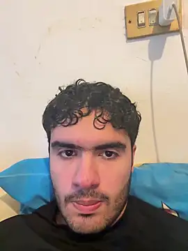 Snapshot of Leoncitooo987 chatting on November 29, 2025, 7:39 pm Leoncitooo987 online show from November 29, 2025, 7:39 pm