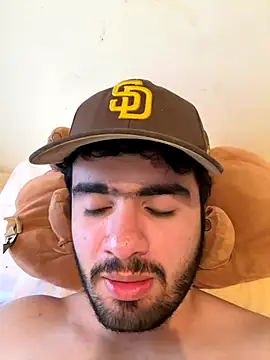 Snapshot of Leoncitooo987 chatting on December 16, 2025, 7:41 pm Leoncitooo987 online show from December 16, 2025, 7:41 pm