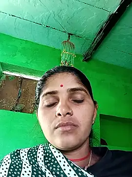 Snapshot of Hot_neasi chatting on November 8, 2025, 7:19 am Hot neasi online show from November 8, 2025, 7:19 am