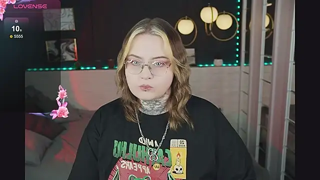 Arya Addams online show from November 8, 2025, 12:00 am