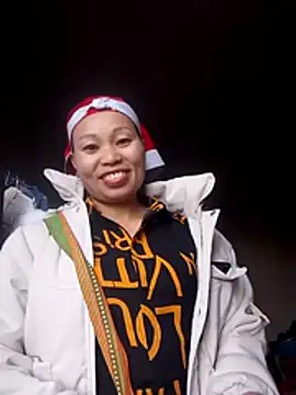 Karen china online show from November 28, 2025, 9:34 am