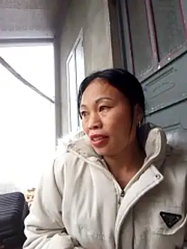 Karen china online show from December 5, 2025, 12:30 am