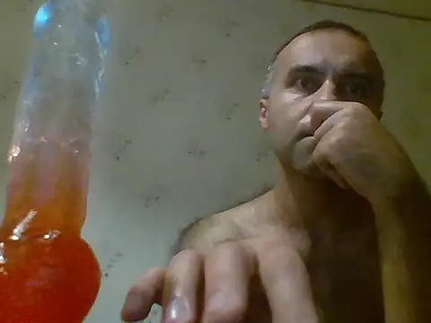 Snapshot of Kreol69 chatting on November 16, 2025, 3:56 am Kreol69 online show from November 16, 2025, 3:56 am