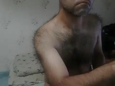 Snapshot of Kreol69 chatting on November 19, 2025, 4:45 am Kreol69 online show from November 19, 2025, 4:45 am