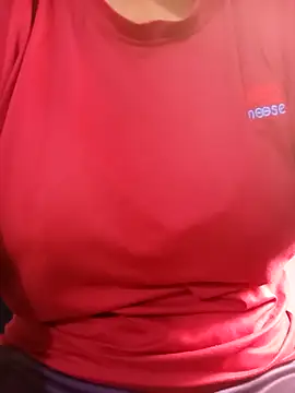 Snapshot of Rihasna chatting on November 8, 2025, 2:01 am Rihasna online show from November 8, 2025, 2:01 am