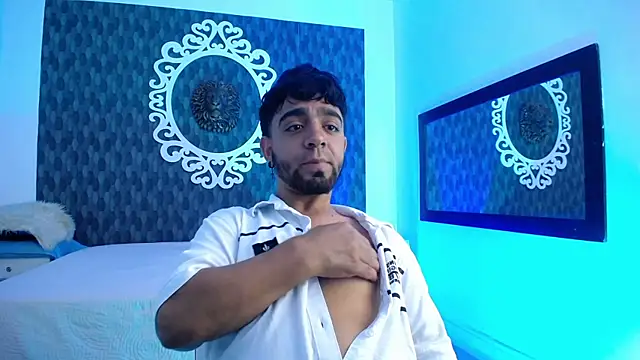 Dereck Jhonsonn online show from November 12, 2025, 7:35 pm