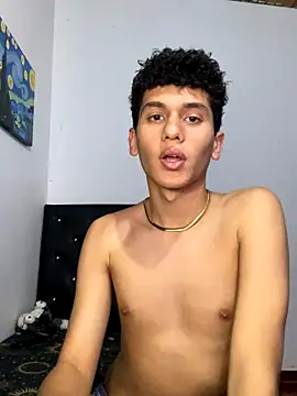 Snapshot of Sebas-Sanches7 chatting on November 7, 2025, 8:09 pm Sebas-Sanches7 online show from November 7, 2025, 8:09 pm