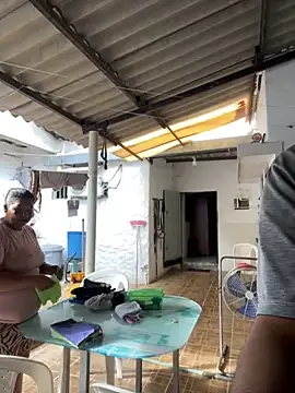 Maria-1976 online show from November 21, 2025, 8:18 pm