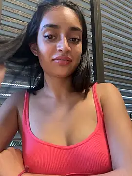 Snapshot of Bella_Nyx chatting on November 7, 2025, 7:47 pm Bella Nyx online show from November 7, 2025, 7:47 pm