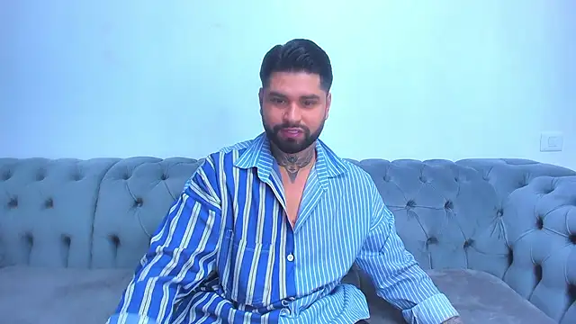 Snapshot of alexandermoris chatting on December 18, 2025, 2:34 pm alexandermoris online show from December 18, 2025, 2:34 pm