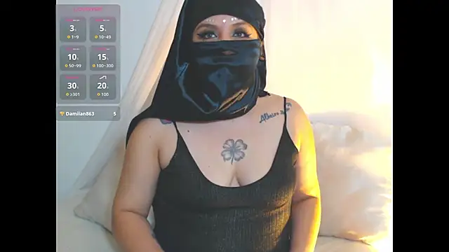 Lailahadi online show from November 10, 2025, 8:41 pm