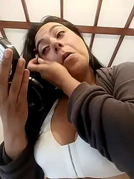 Snapshot of LorieFerrer chatting on February 4, 2025, 9:41 pm LorieFerrer online show from February 4, 2025, 9:41 pm