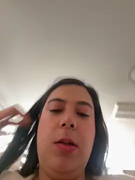 Snapshot of LorieFerrer chatting on September 18, 2025, 1:13 pm LorieFerrer online show from September 18, 2025, 1:13 pm