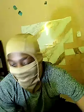 Snapshot of Babz_22 chatting on November 7, 2025, 1:55 pm Babz 22 online show from November 7, 2025, 1:55 pm