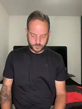 Snapshot of vanevip123 chatting on November 18, 2025, 11:14 am vanevip123 online show from November 18, 2025, 11:14 am