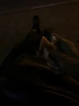 Snapshot of BOOOSBOOS chatting on November 28, 2025, 8:22 pm BOOOSBOOS online show from November 28, 2025, 8:22 pm