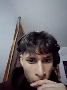 Snapshot of Mateeo_G chatting on November 14, 2025, 1:59 am Mateeo G online show from November 14, 2025, 1:59 am