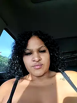 Snapshot of Valen_Artu chatting on November 11, 2025, 8:53 pm Valen Artu online show from November 11, 2025, 8:53 pm