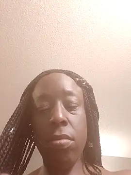 Snapshot of bigbootyney chatting on December 20, 2025, 11:06 am bigbootyney online show from December 20, 2025, 11:06 am