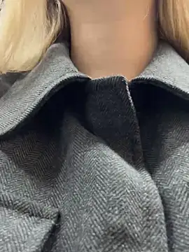 Snapshot of SashaCatt chatting on November 10, 2025, 7:51 am SashaCatt online show from November 10, 2025, 7:51 am