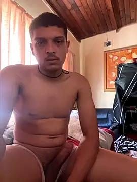 Snapshot of Jockeyn chatting on December 17, 2025, 2:01 pm Jockeyn online show from December 17, 2025, 2:01 pm