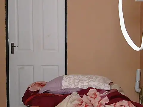 Blacq-Harleylv online show from November 13, 2025, 2:32 am