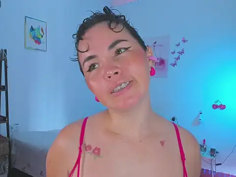 liana sexy4u online show from November 10, 2025, 1:54 pm