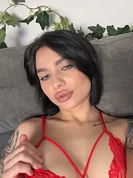 NatashaBluex online show from December 4, 2025, 7:33 pm