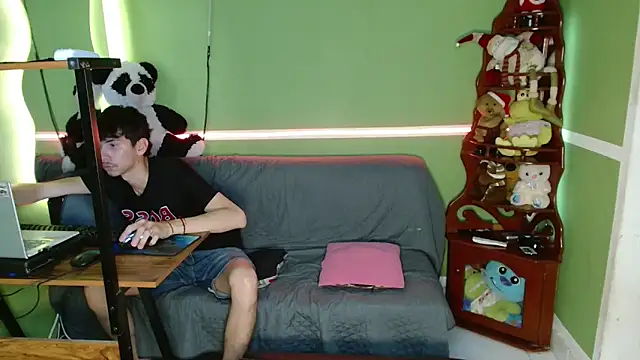 Kurt williams1 online show from November 26, 2025, 11:39 pm