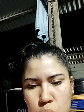 2siluetas seductoras online show from November 20, 2025, 9:53 am