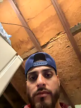 Snapshot of Bebe_Ardiente97 chatting on November 9, 2025, 7:17 am Bebe Ardiente97 online show from November 9, 2025, 7:17 am