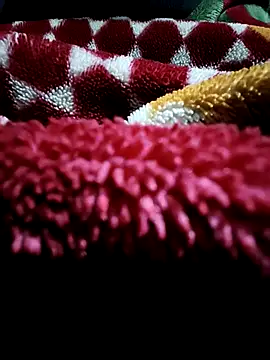 Amanxx01 online show from December 15, 2025, 7:40 pm