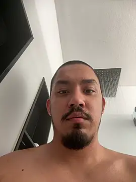 Snapshot of strawberry200512 chatting on November 22, 2025, 9:30 am strawberry200512 online show from November 22, 2025, 9:30 am