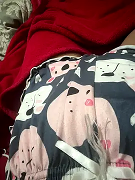 Snapshot of Casal22sp09 chatting on November 11, 2025, 12:43 am Casal22sp09 online show from November 11, 2025, 12:43 am