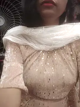 Snapshot of riyahot011 chatting on November 10, 2025, 11:09 am riyahot011 online show from November 10, 2025, 11:09 am