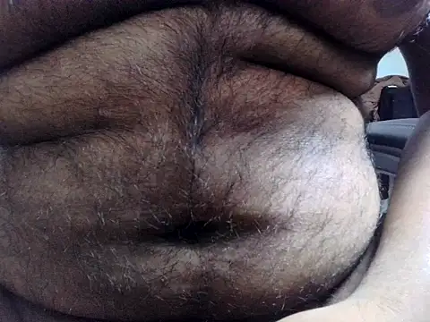 Snapshot of bullhunter_98 chatting on November 17, 2025, 8:25 pm bullhunter 98 online show from November 17, 2025, 8:25 pm