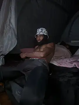 wearefreaks08 online show from November 27, 2025, 4:25 am