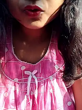 Hot-ruma online show from November 27, 2025, 3:08 am