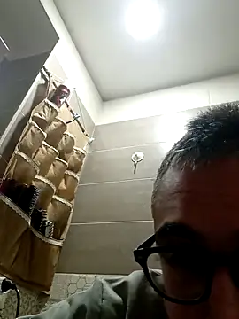 Snapshot of mipiacitanto93 chatting on November 12, 2025, 8:37 am mipiacitanto93 online show from November 12, 2025, 8:37 am