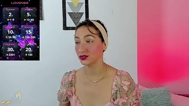 Snapshot of kirakay1 chatting on November 12, 2025, 11:32 am kirakay1 online show from November 12, 2025, 11:32 am