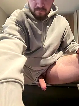 Snapshot of alexrofa chatting on November 13, 2025, 9:41 am alexrofa online show from November 13, 2025, 9:41 am